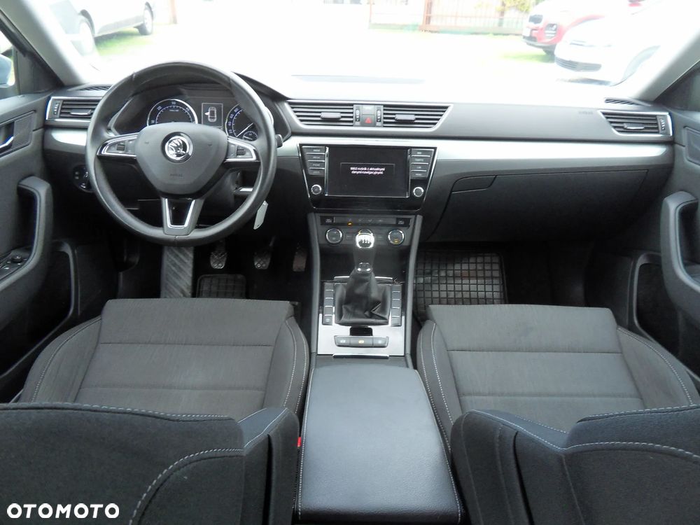 Skoda Superb 1.6 TDI Active - 13