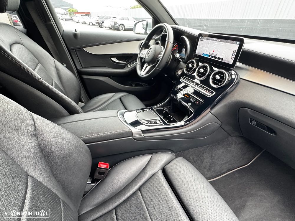 Mercedes-Benz GLC 300 - 17