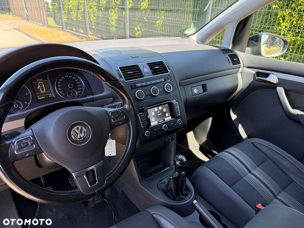 Volkswagen Touran 2.0 TDI DPF Comfortline - 12