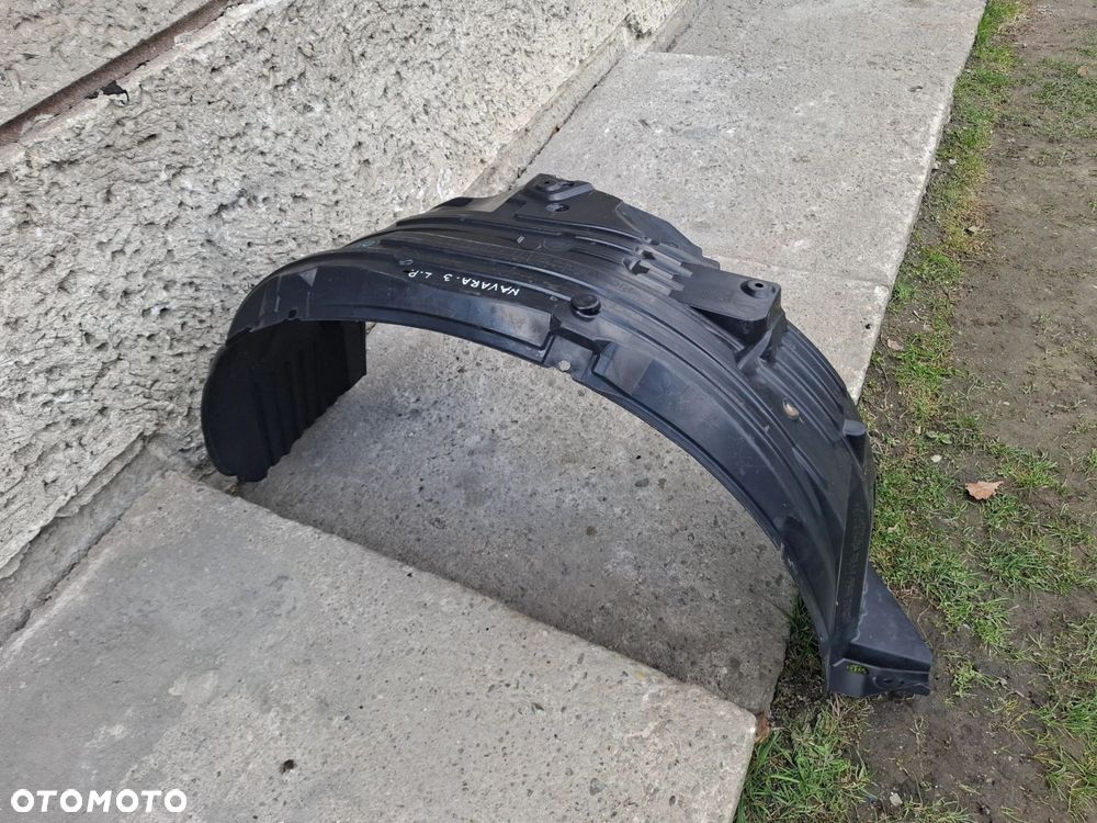 NADKOLE LEWE PRZEDNIE NISSAN NAVARA III 3 06/14r - 3