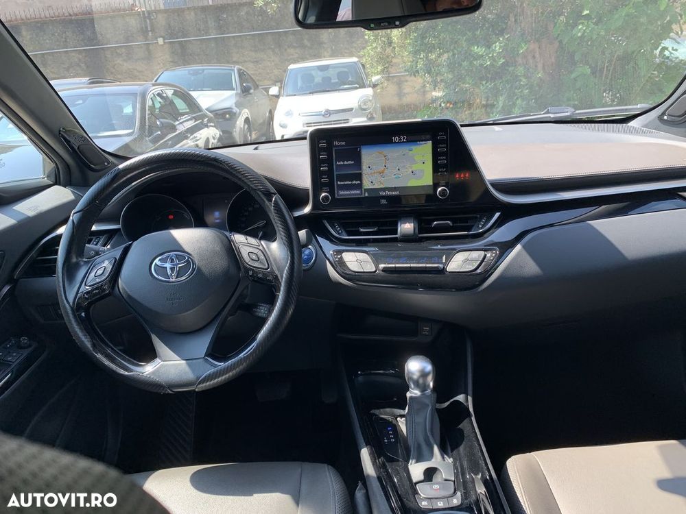 Toyota C-HR 2.0 Lounge - 8