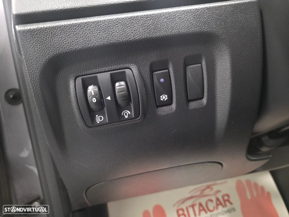 Renault Captur 1.5 dCi Exclusive - 42