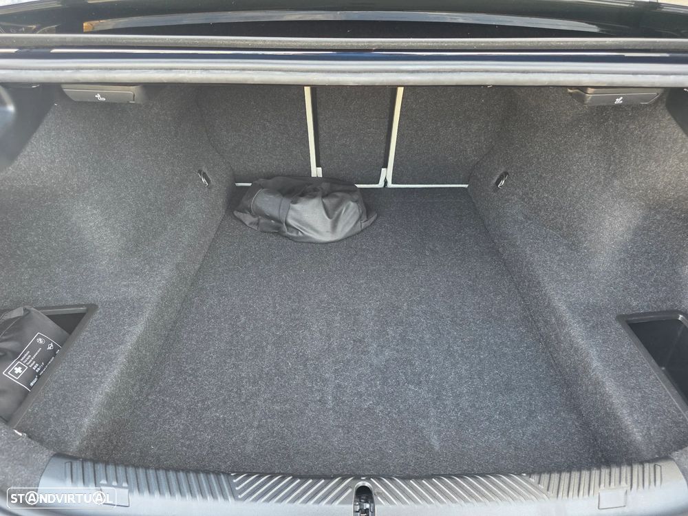 BMW 530 e Pack Desportivo M Pro - 41