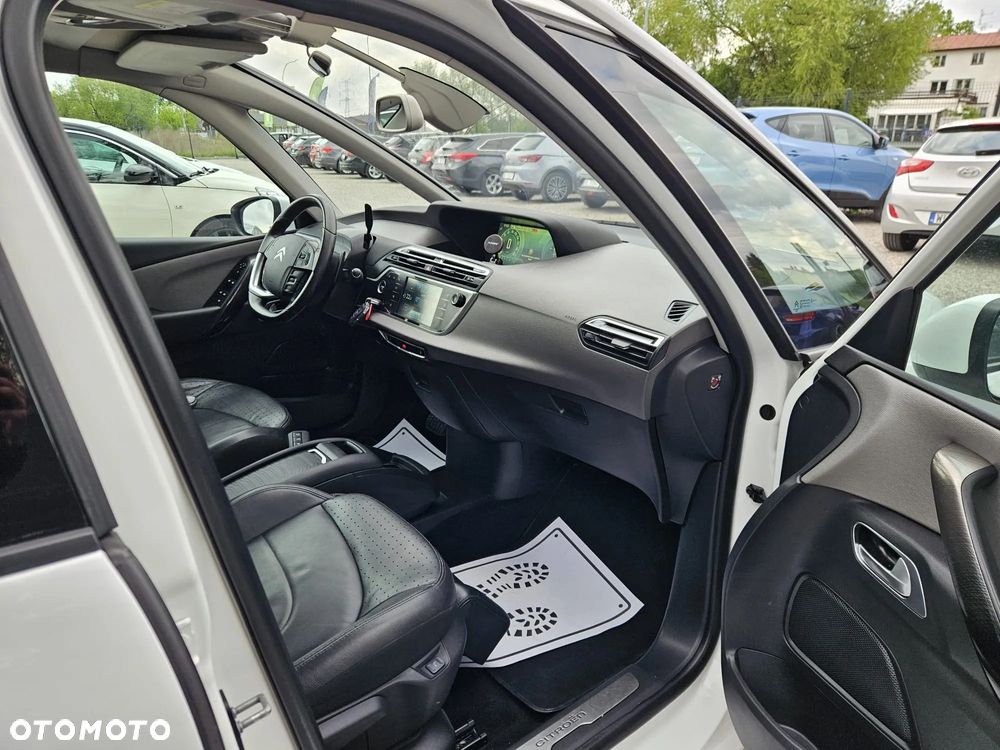 Citroën C4 Grand Picasso 2.0 HDi FAP EGS6 (7-Sitzer) Exclusive - 33