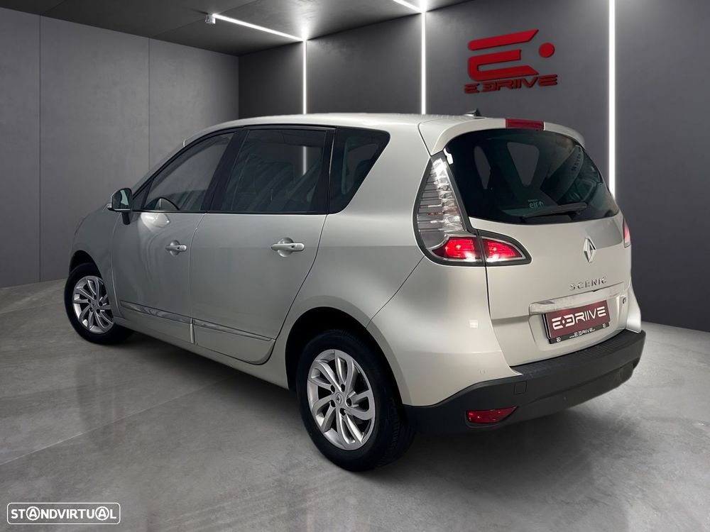 Renault Scénic - 6