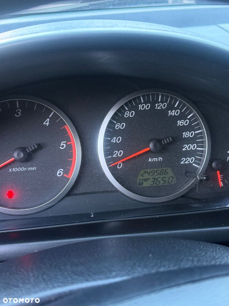 Mazda 2 - 6