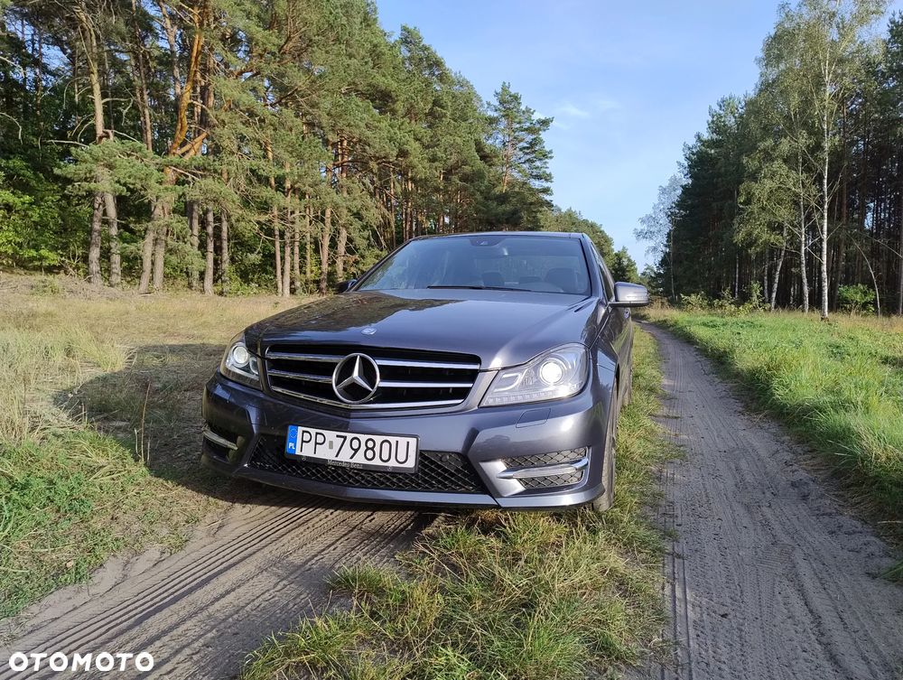 Mercedes-Benz Klasa C 350 4Matic (BlueEFFICIENCY) 7G-TRONIC Avantgarde - 2