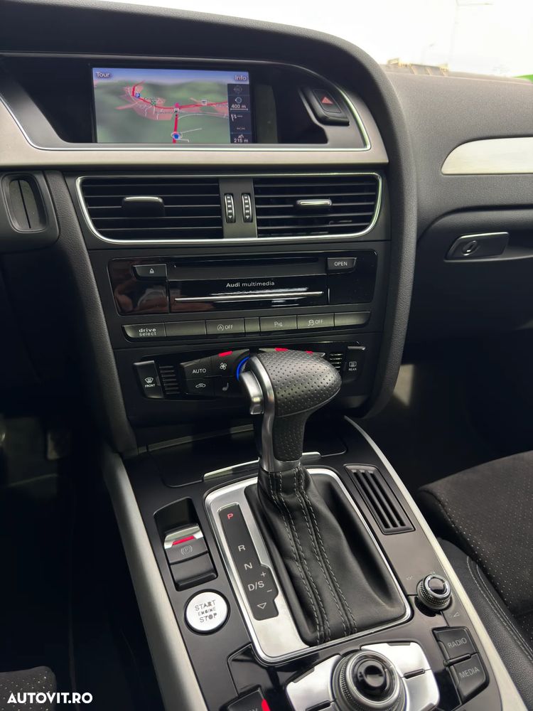 Audi A4 2.0 TDI DPF multitronic S line Sportpaket - 17