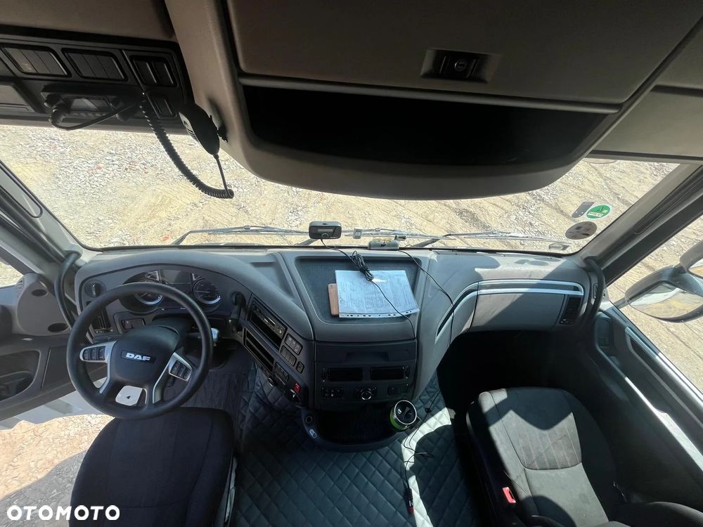 DAF XF - 4
