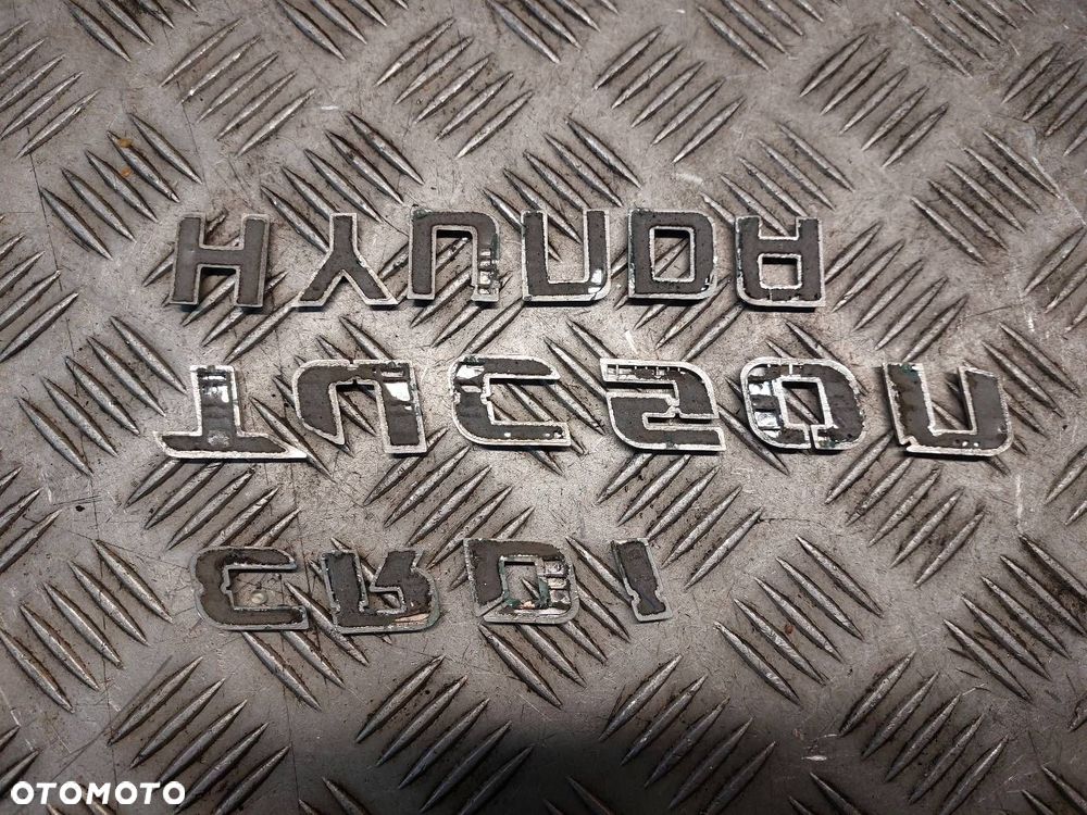 EMBLEMAT ZNACZEK LOGO GRILL KLAPY HYUNDAI TUCSON I CRDI - 2