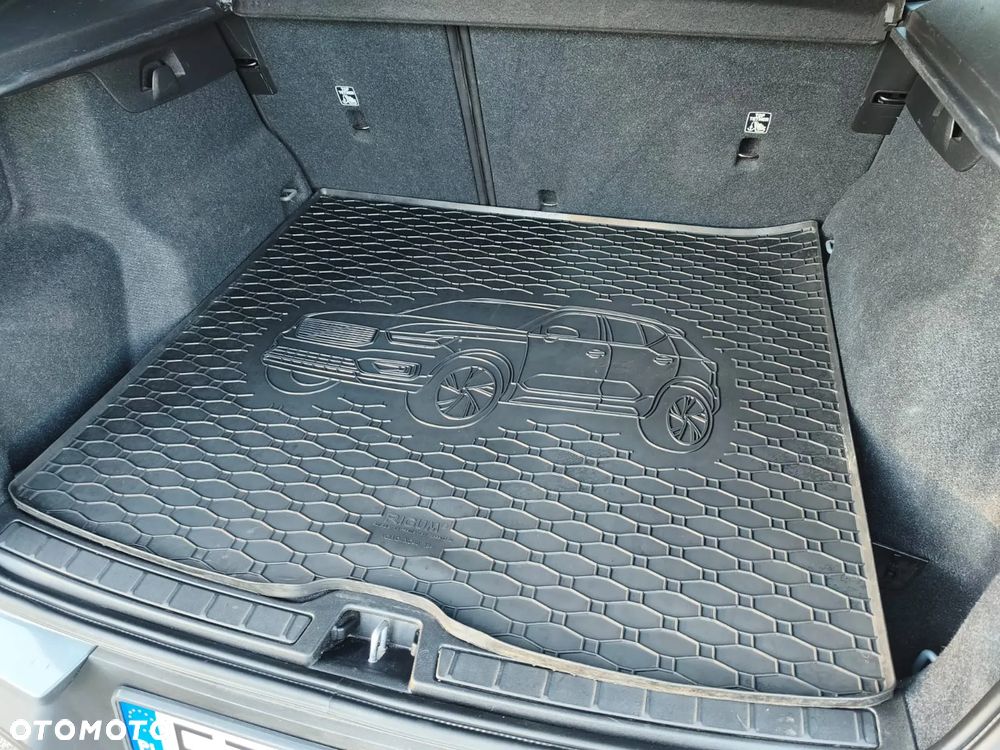 Volvo XC 40 T3 - 14