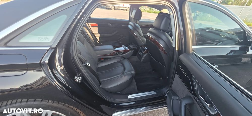 Audi A8 - 9