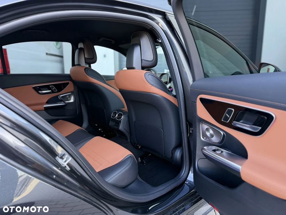 Mercedes-Benz Klasa C - 33