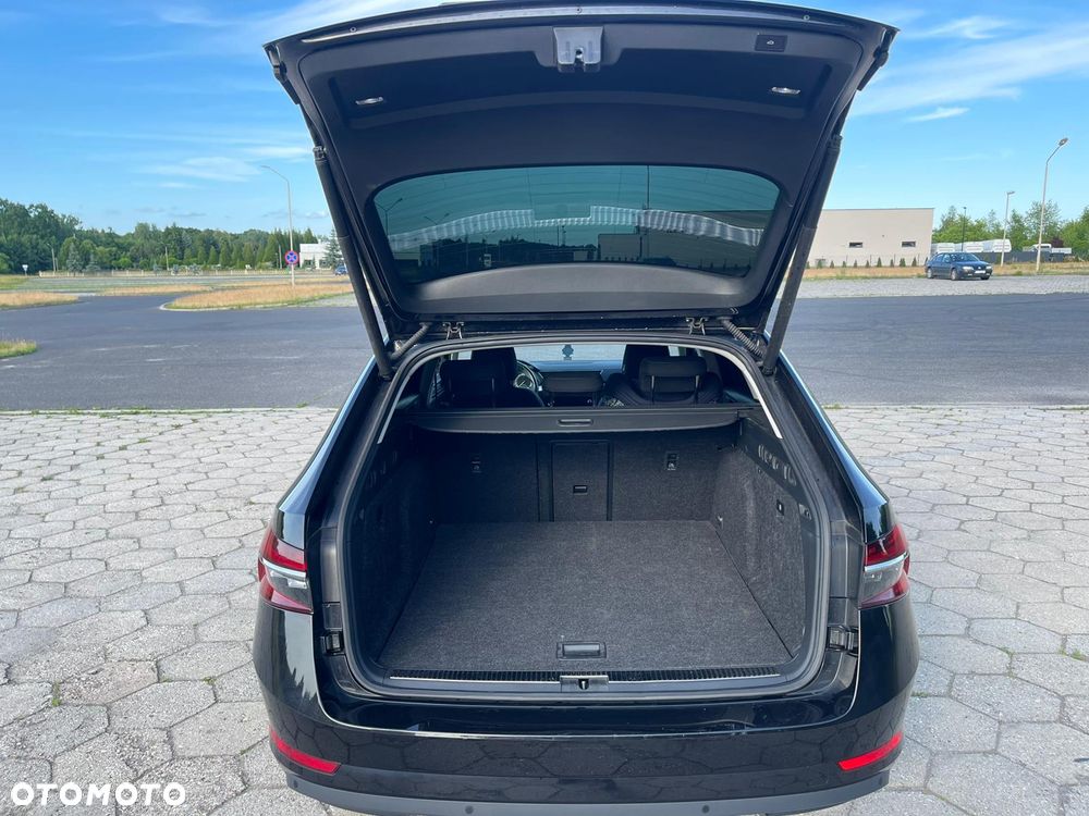 Skoda Superb 2.0 TDI Style DSG7 - 12