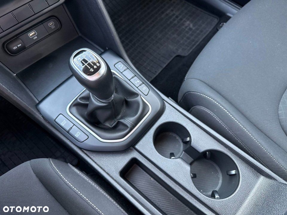 Kia Sportage - 16