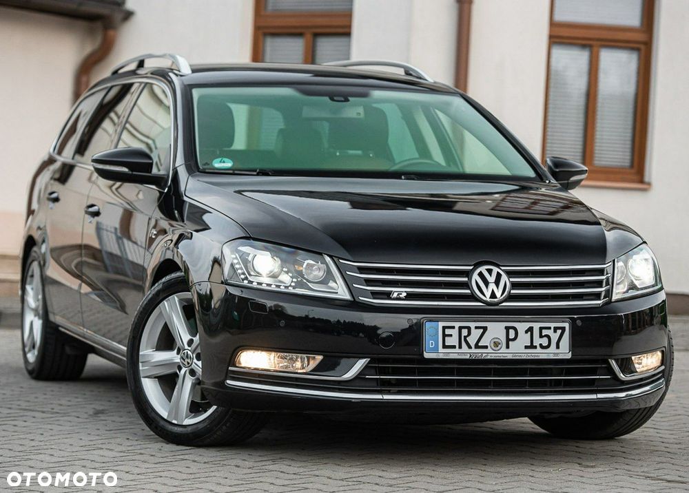 Volkswagen Passat - 4
