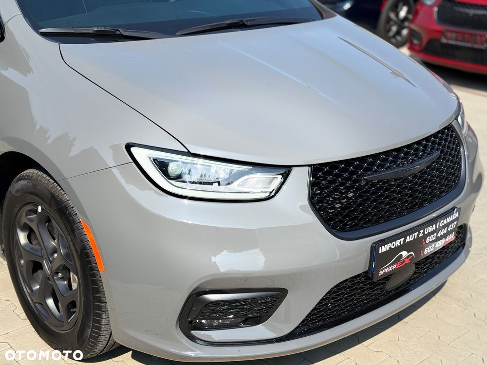 Chrysler Pacifica - 6