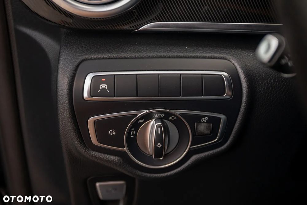Mercedes-Benz Klasa V 250 (BlueTEC) d kompakt 7G-TRONIC Avantgarde - 27