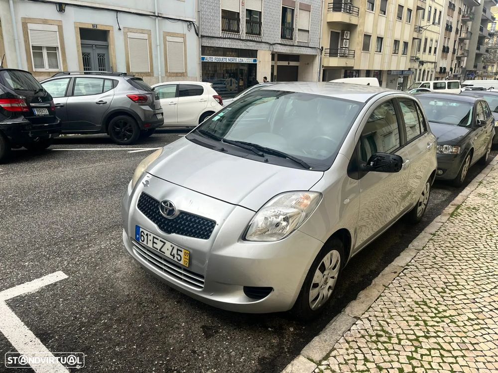 Toyota Yaris 1.0 VVT-i - 19