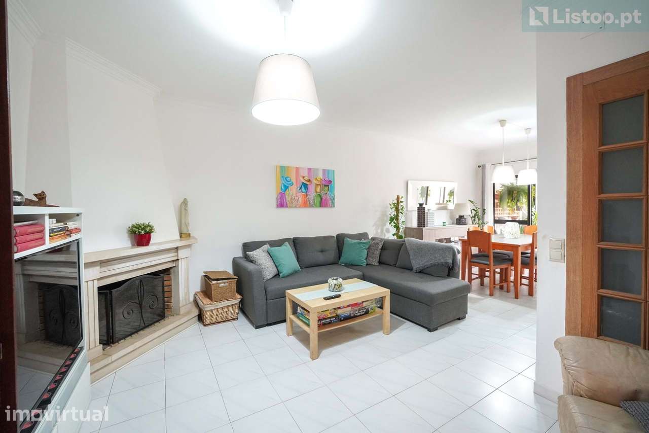 Apartamento T2+1 com Garagem Box na Quinta do Barão, Carcavelos - Grande imagem: 4/41