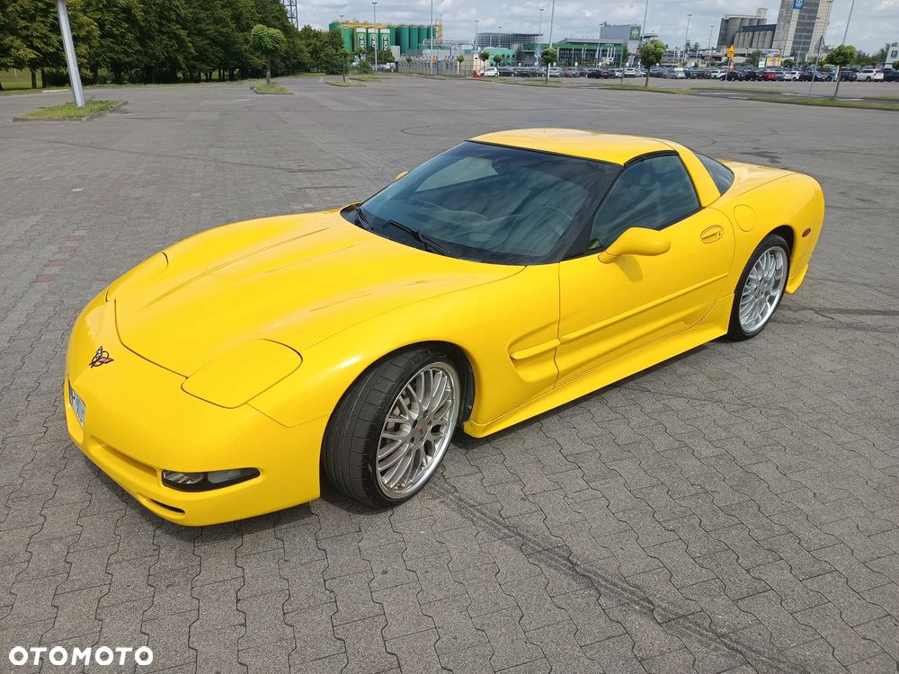 Chevrolet Corvette 5.7 - 25