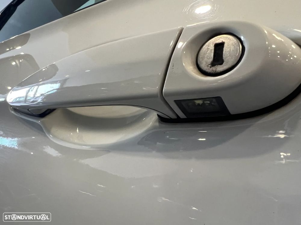 BMW 320 d Aut. Edition M Sport Shadow - 19