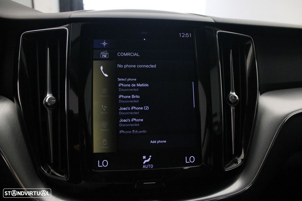 Volvo XC 60 2.0 T8 PHEV Momentum AWD — fotografia 17