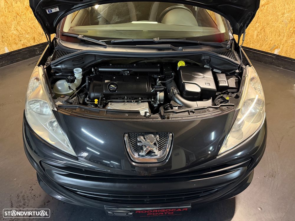 Peugeot 207 1.4 16V Active - 26