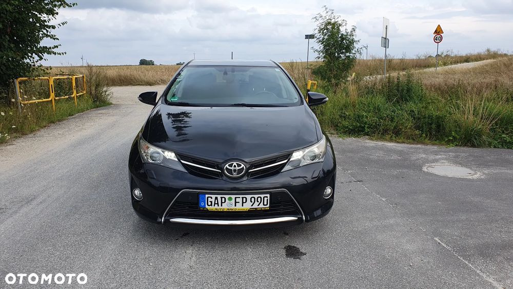 Toyota Auris - 27