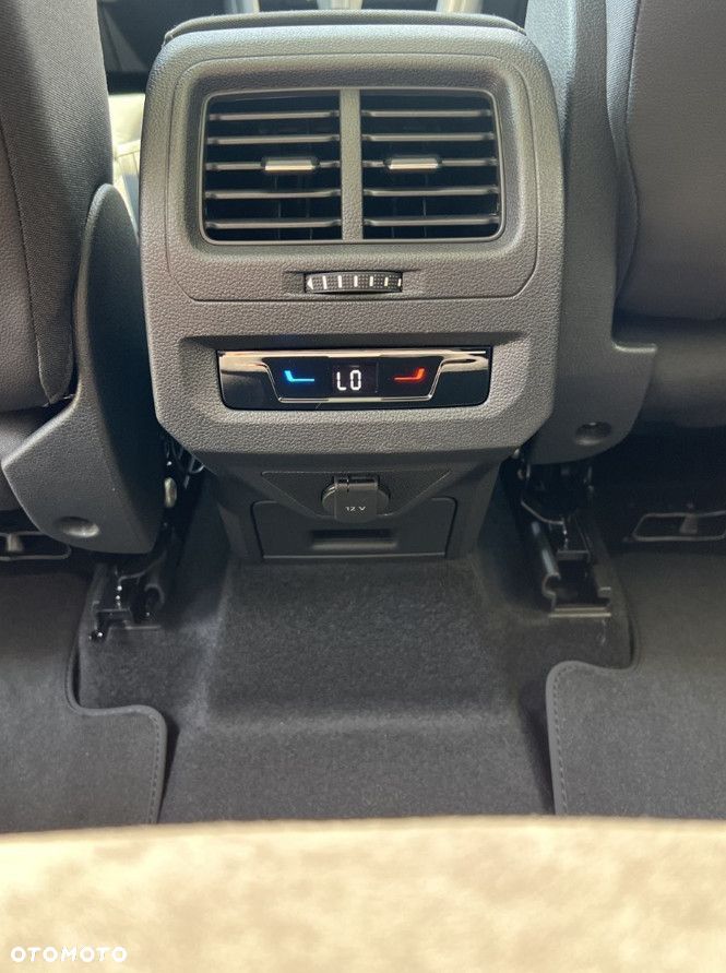 Volkswagen Touran 1.5 TSI EVO Highline DSG - 21