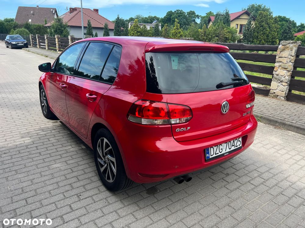 Volkswagen Golf 2.0 TDI DPF Style - 6