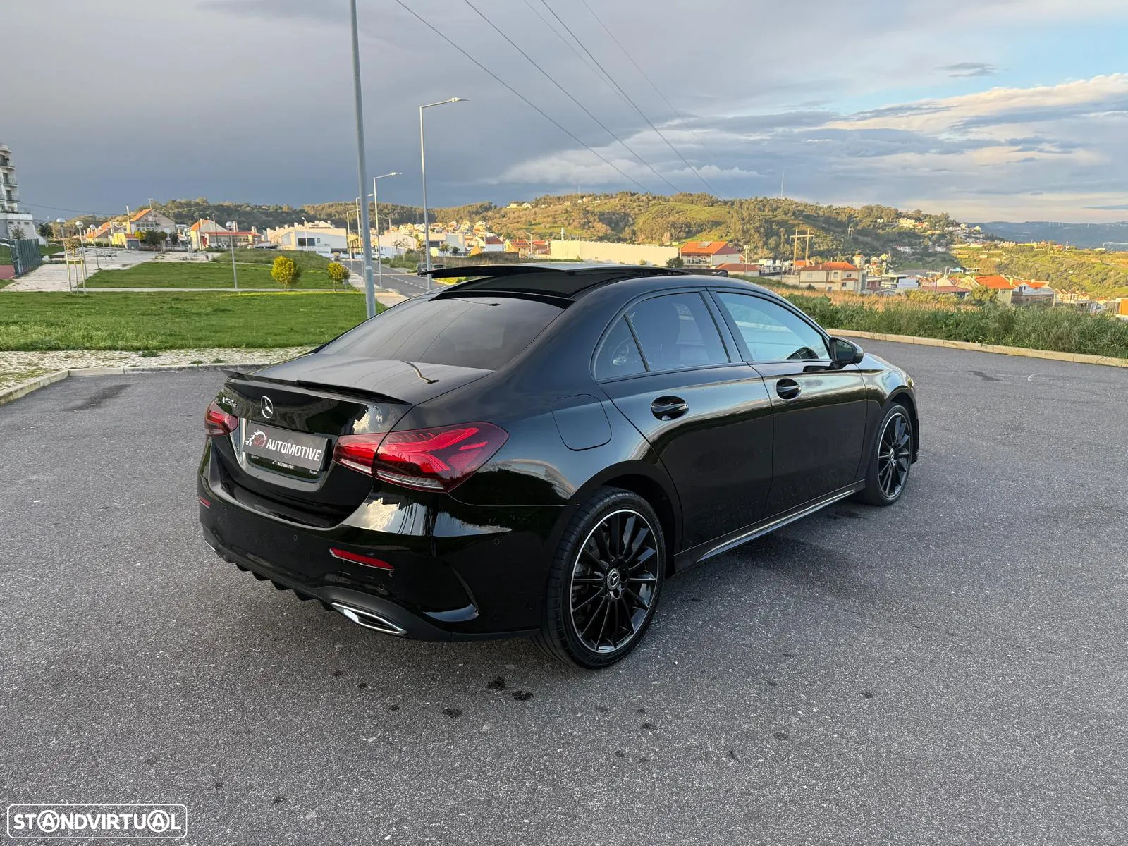 Mercedes-Benz A 250 Limousine e AMG Line - 7