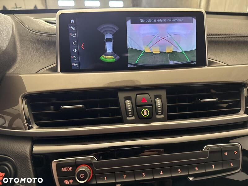 BMW X1 sDrive18i xLine - 16