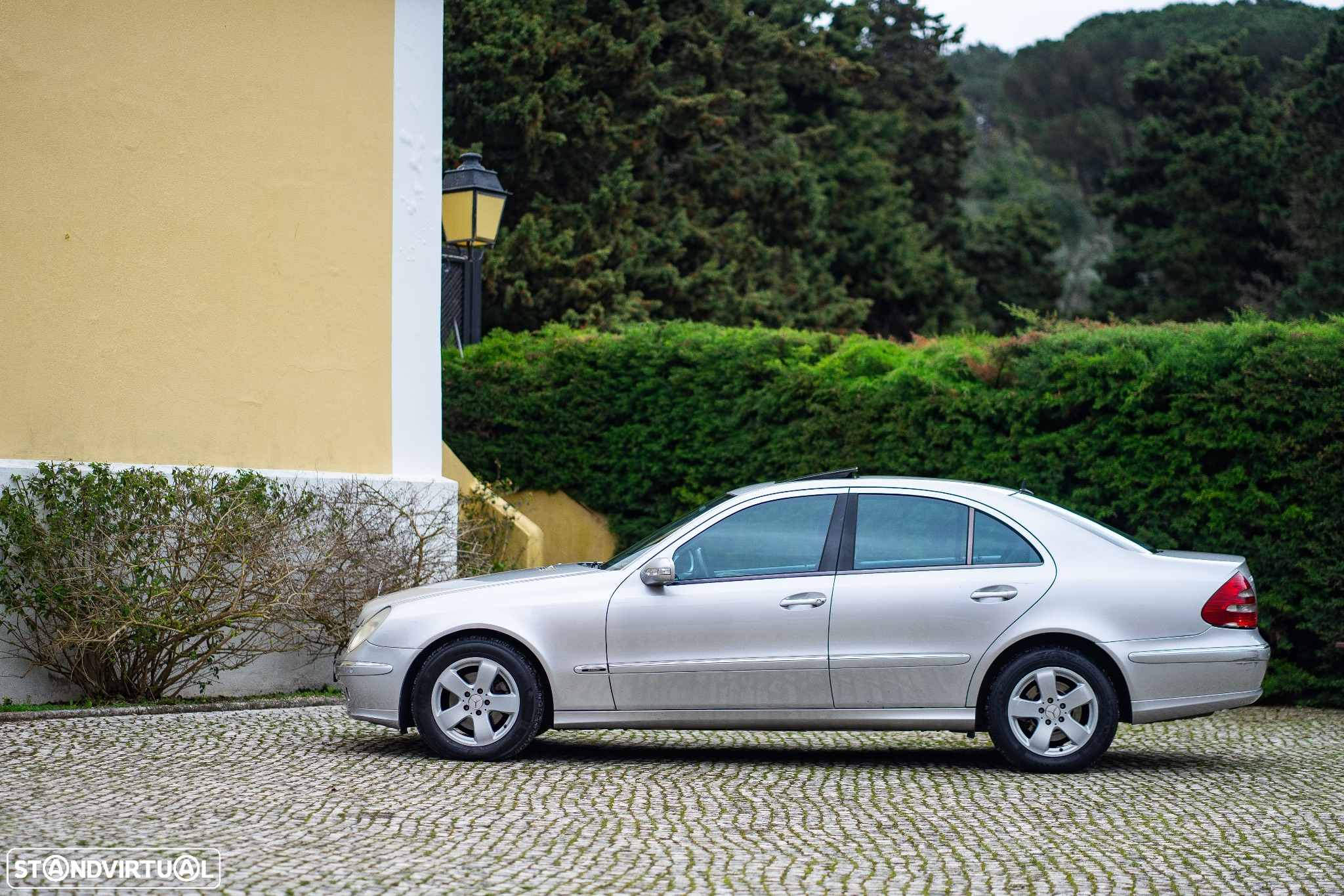 Mercedes-Benz E 270 - 33
