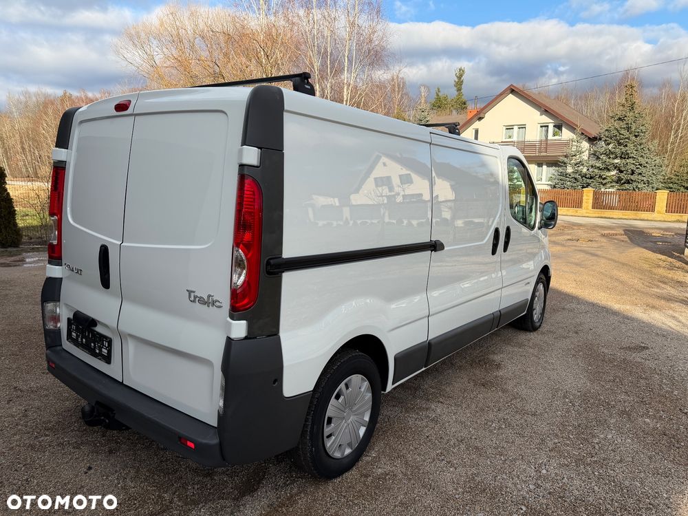 Renault trafic - 3