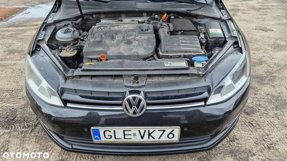 Volkswagen Golf - 10