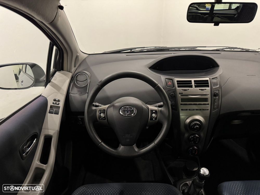 Toyota Yaris 1.4 D-4D SE Sport - 8