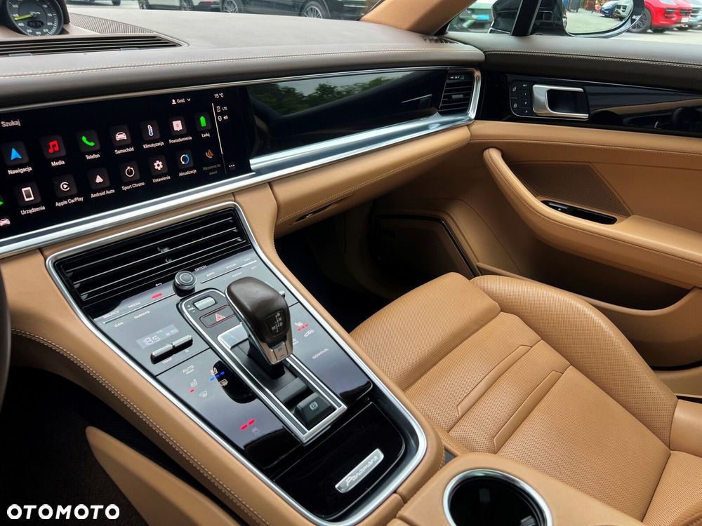 Porsche Panamera - 27