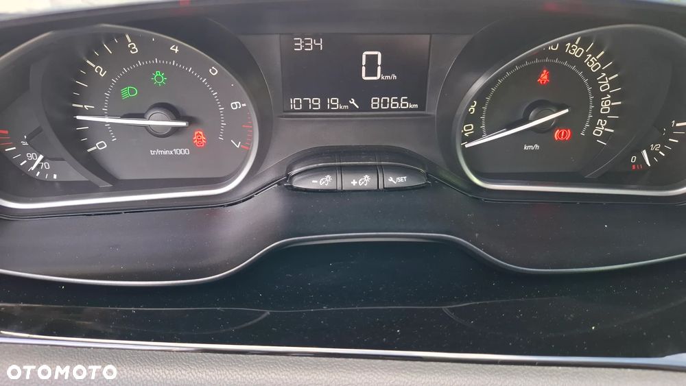 Peugeot 208 PureTech 68 Active - 8