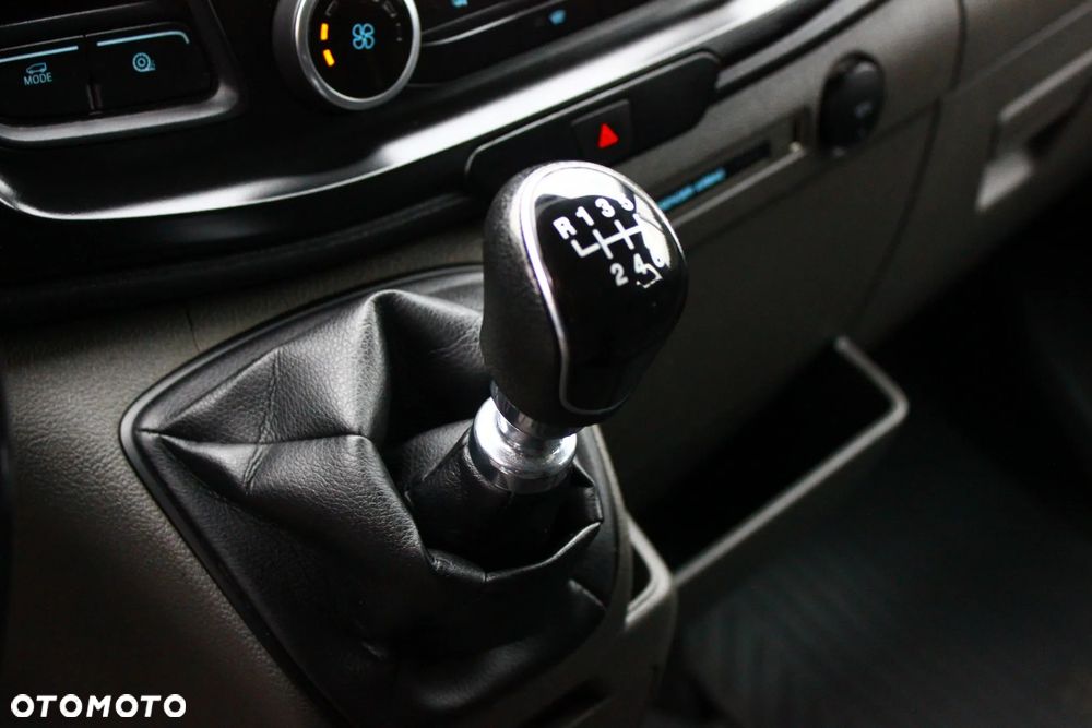 Ford TRANSIT BRYGADÓWKA 2.0 TDCI 130KM 7 OSÓB PAKA PLANDEKA OŚWIETLENIE ROBOCZE - 21