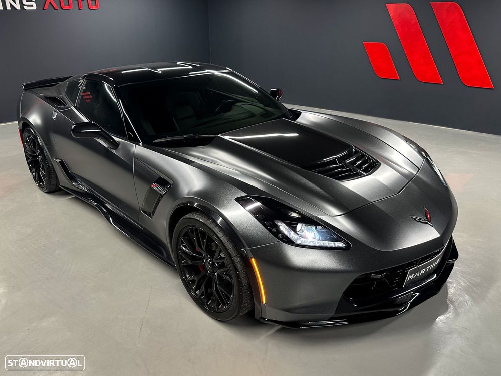Chevrolet Corvette - 8