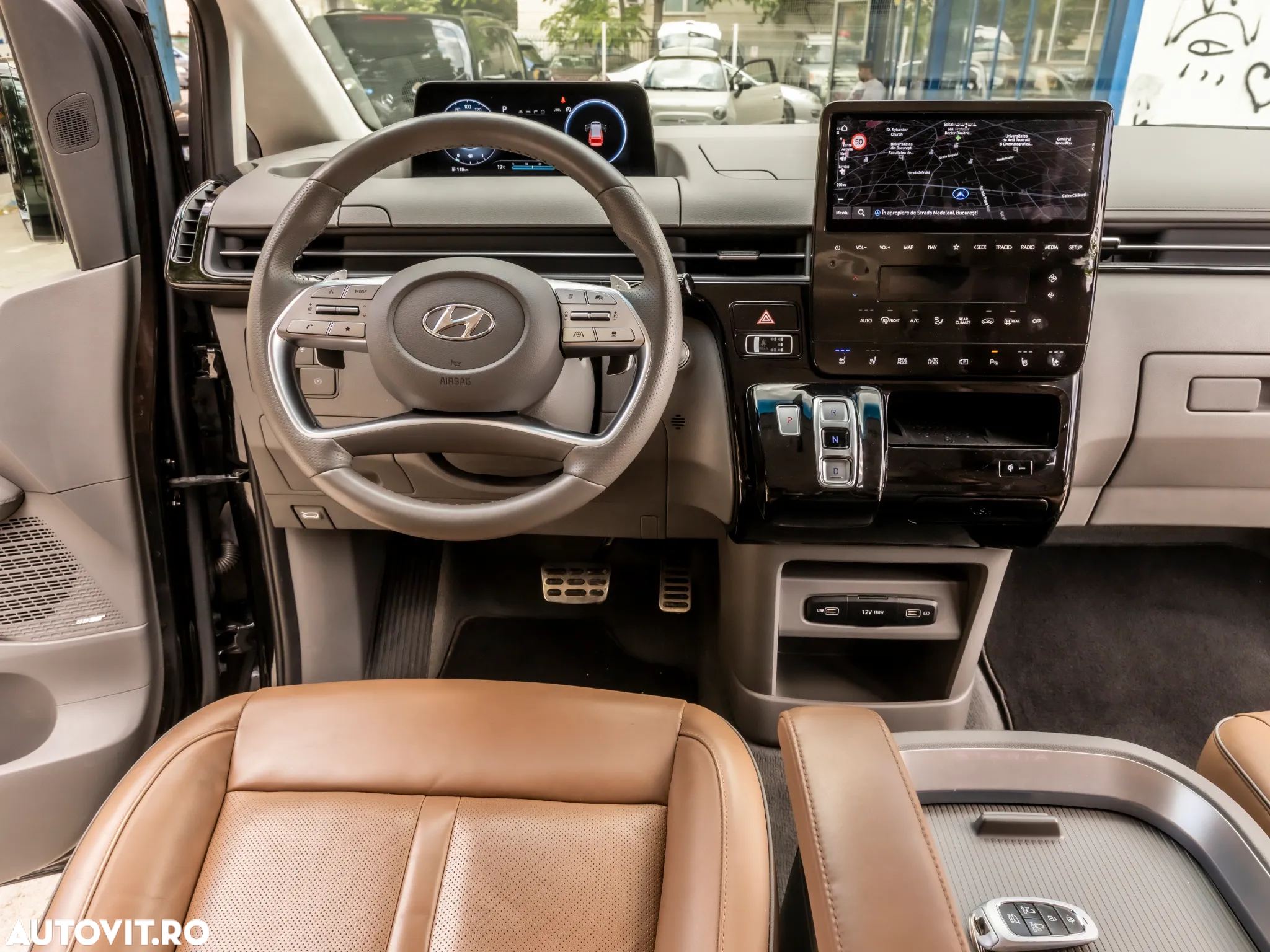 Hyundai Staria 2.2 CRDi Allrad Signature - 19