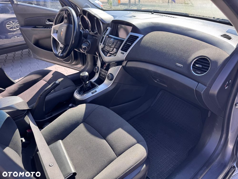 Chevrolet Cruze 2.0 D LTZ - 19