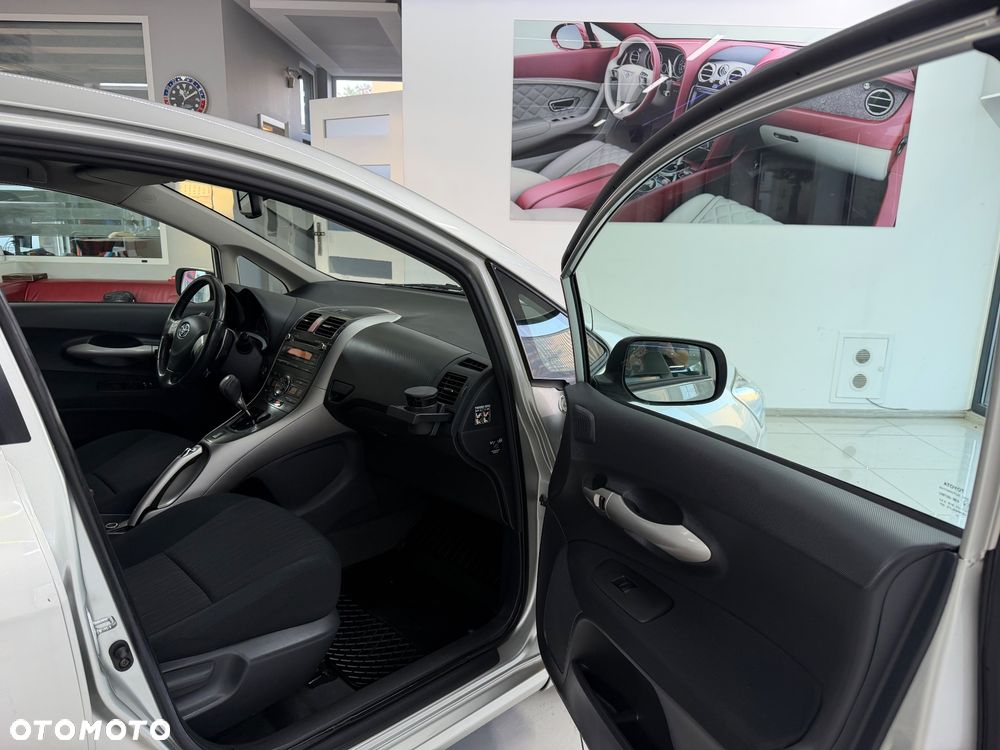 Toyota Auris 1.6 VVT-i Prestige MM - 35