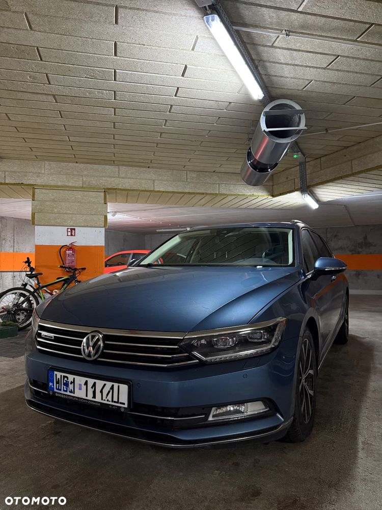 Volkswagen Passat 2.0 TDI SCR DSG 4Motion Business - 2