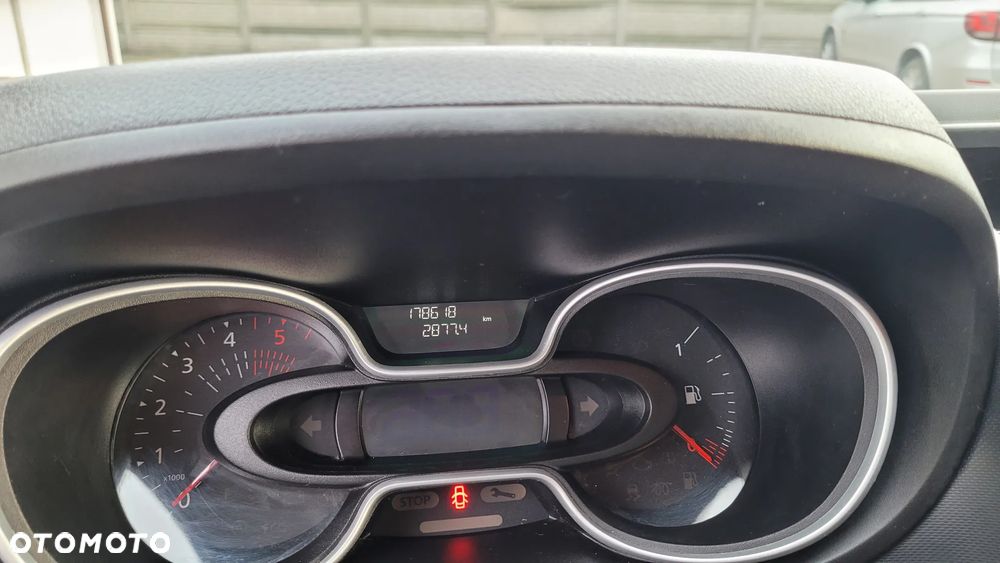 Renault Trafic - 17