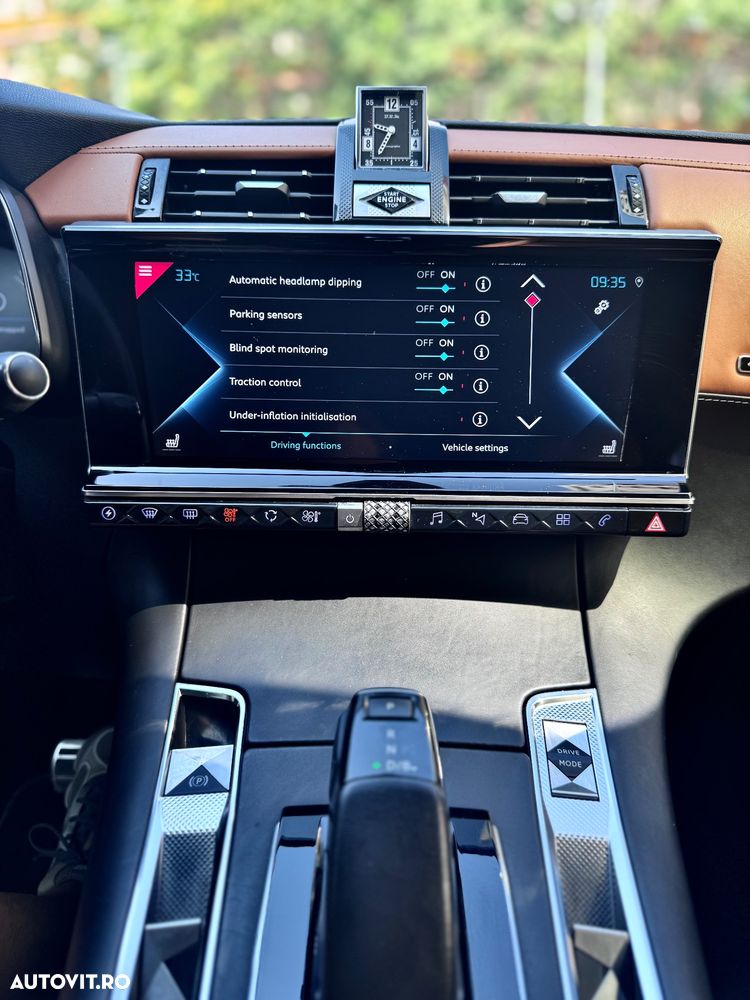 DS Automobiles DS 7 Crossback 1.6 PHeV AWD 300 EAT8 OPERA - 12