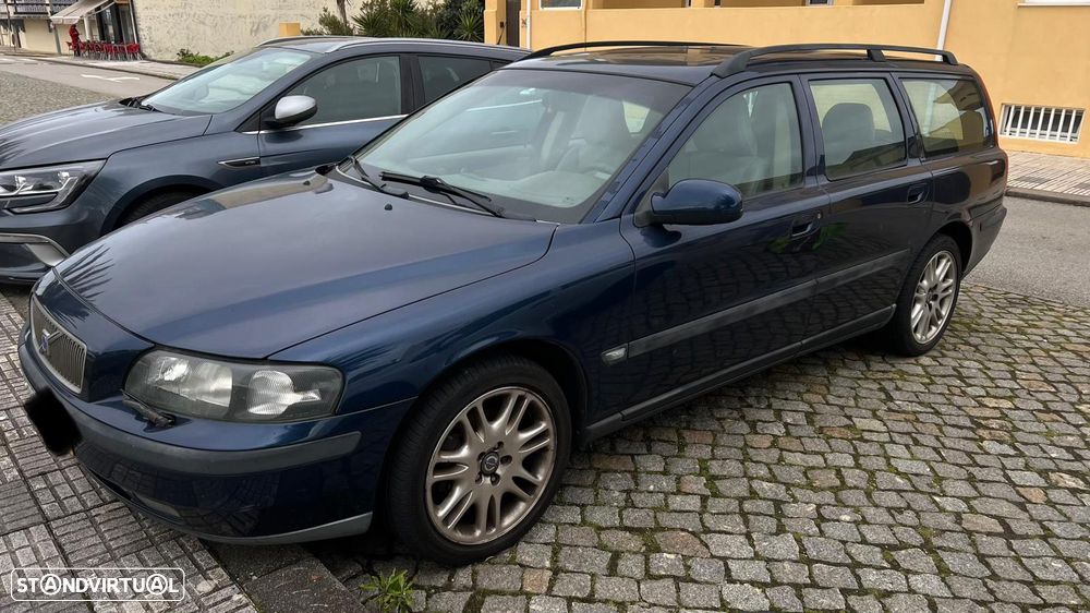 Volvo V70 2.4 D5 - 3