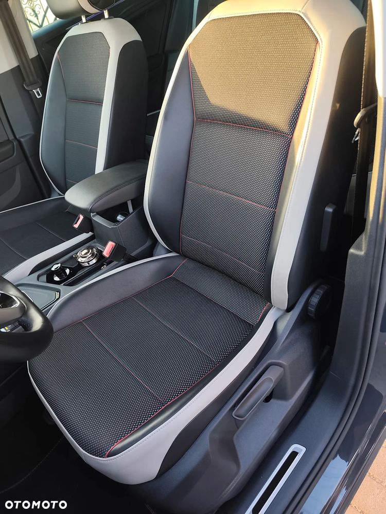 Volkswagen Tiguan 2.0 TDI SCR Urban Sport - 10