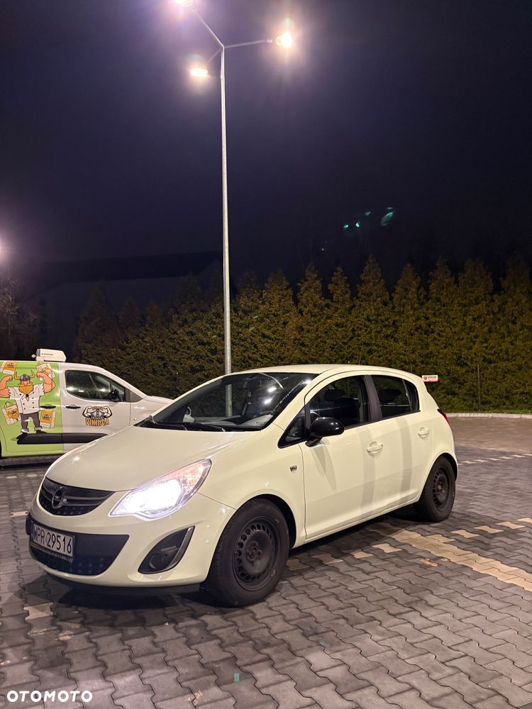 Opel Corsa 1.2 16V Enjoy - 9